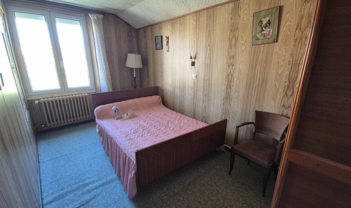 93b17647