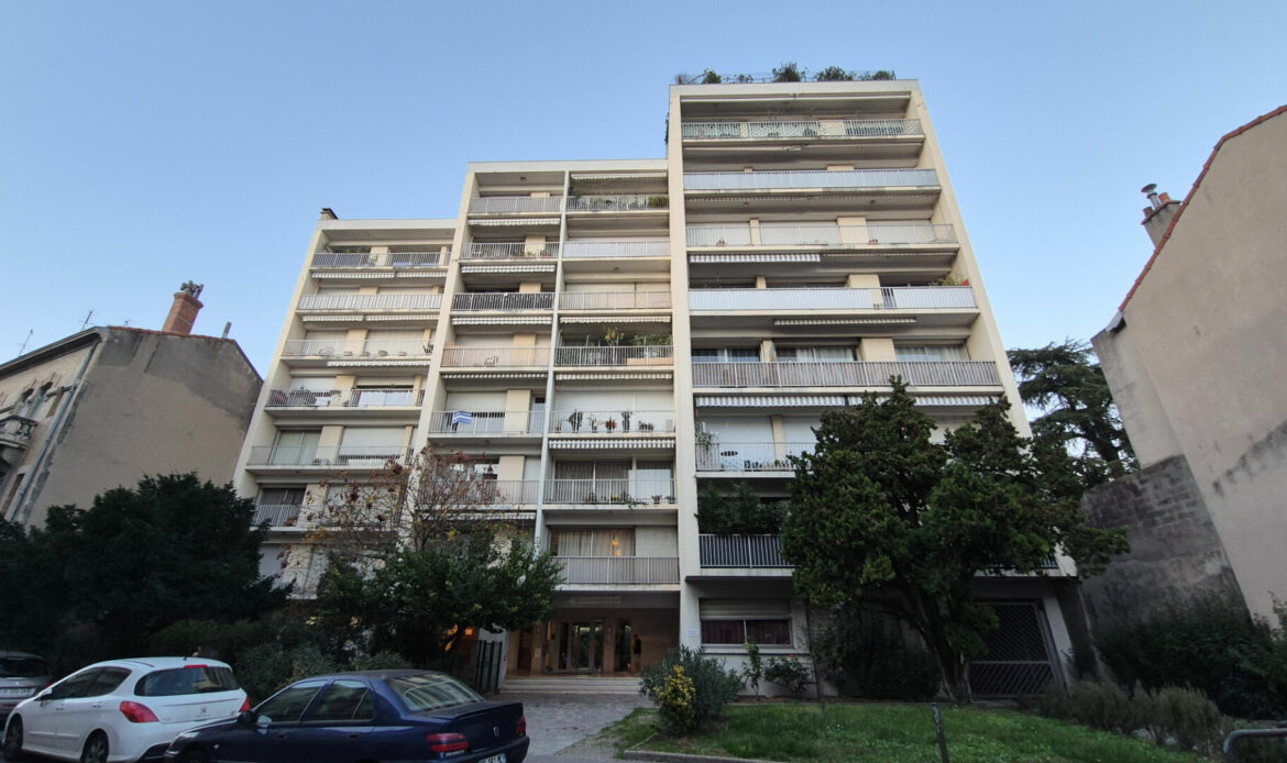 2025-101030-5.jpg