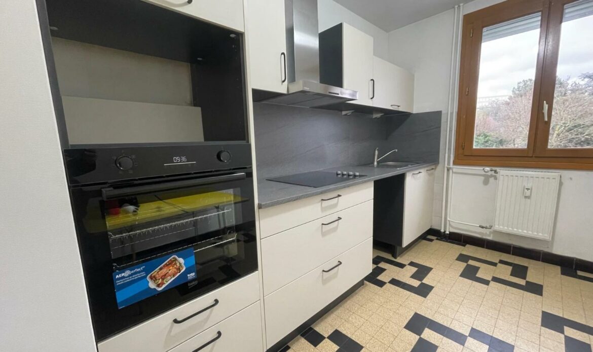 1-6630775196542718163