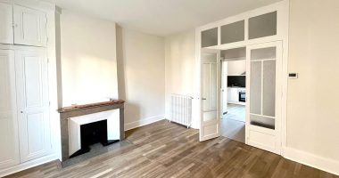 3-11375428233385679240